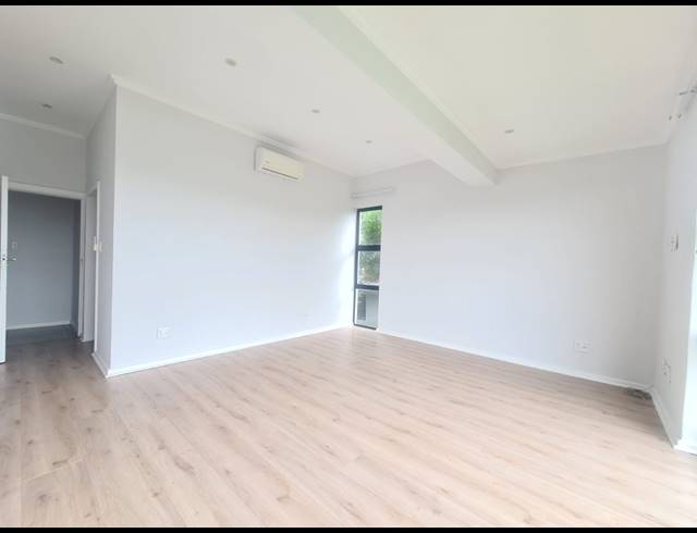 3 BEDROOM TOWNHOUSE FOR SALE IN SIMBITHI ECO ESTATE